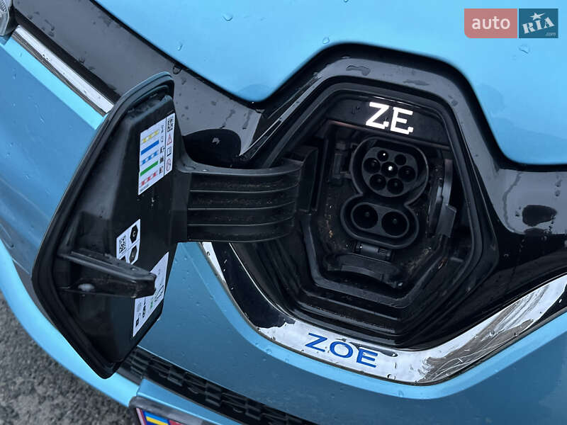 Хэтчбек Renault Zoe 2021 в Киеве