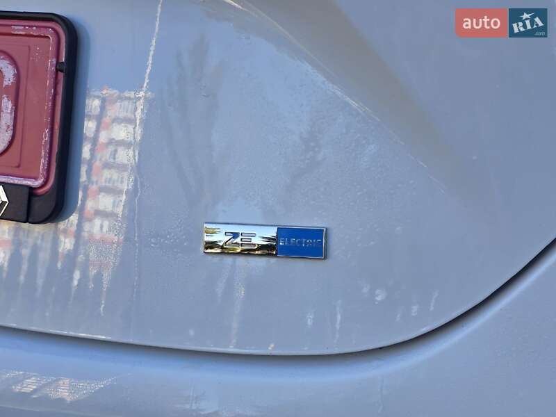 Хэтчбек Renault Zoe 2020 в Тернополе