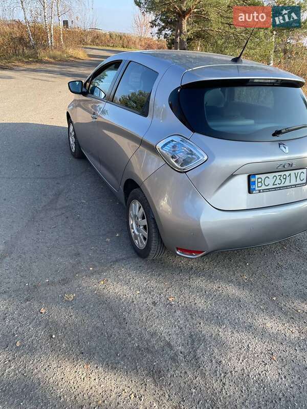 Хэтчбек Renault Zoe 2014 в Львове фото 6 Хэтчбек Renault Zoe 2014 в Львове
