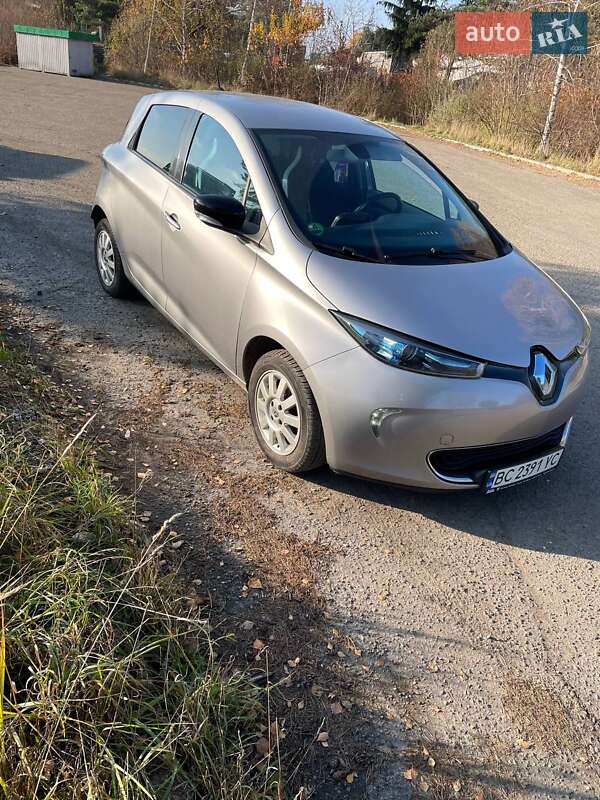 Хэтчбек Renault Zoe 2014 в Львове фото 10 Хэтчбек Renault Zoe 2014 в Львове
