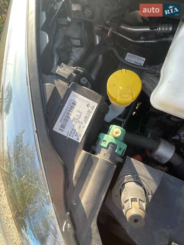 Хэтчбек Renault Zoe 2014 в Львове фото 25 Хэтчбек Renault Zoe 2014 в Львове