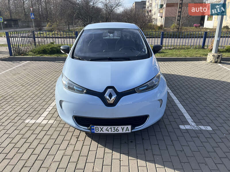 Хетчбек Renault Zoe 2016 в Старокостянтинові фото 2 Хетчбек Renault Zoe 2016 в Старокостянтинові