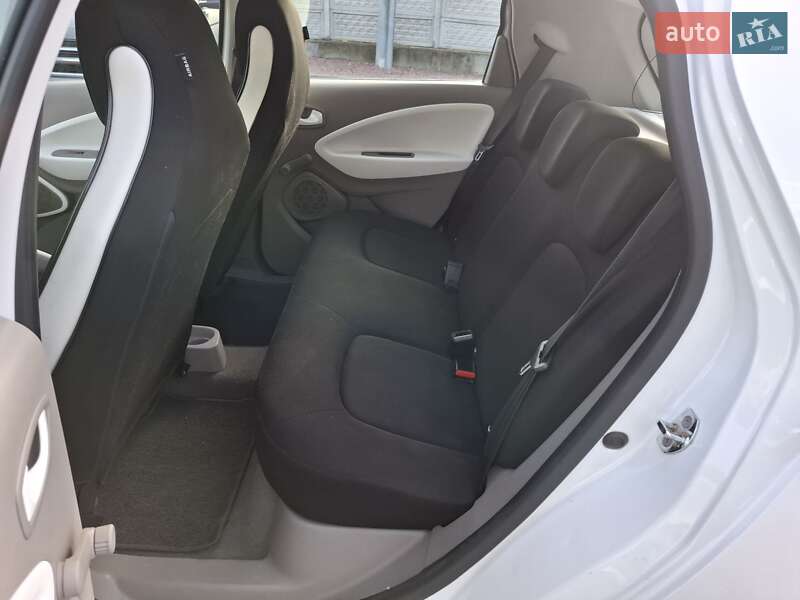 Хэтчбек Renault Zoe 2017 в Луцке фото 10 Хэтчбек Renault Zoe 2017 в Луцке