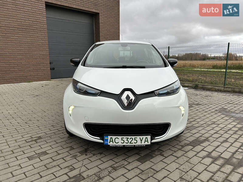 Хетчбек Renault Zoe 2016 в Луцьку фото Хетчбек Renault Zoe 2016 в Луцьку