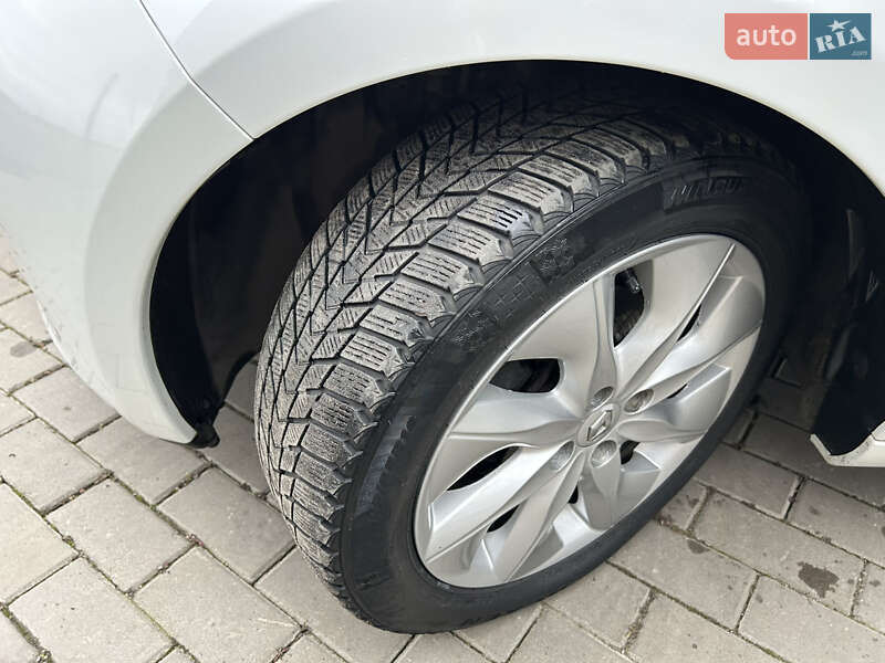 Хетчбек Renault Zoe 2016 в Луцьку фото 7 Хетчбек Renault Zoe 2016 в Луцьку