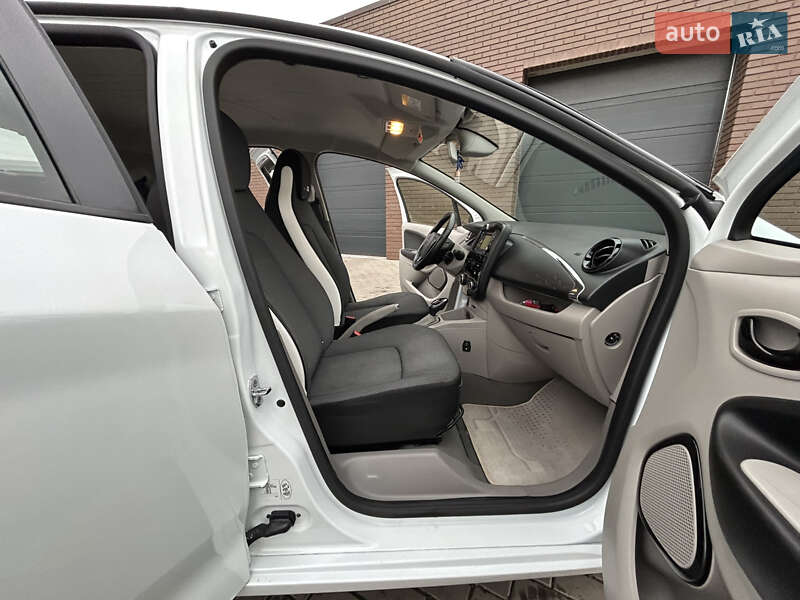 Хетчбек Renault Zoe 2016 в Луцьку фото 13 Хетчбек Renault Zoe 2016 в Луцьку