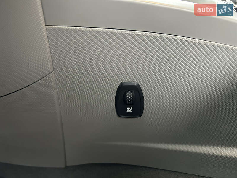 Хетчбек Renault Zoe 2016 в Луцьку фото 16 Хетчбек Renault Zoe 2016 в Луцьку