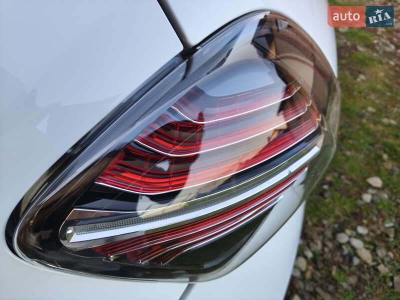 Хэтчбек Renault Zoe 2020 в Коломые фото 32 Хэтчбек Renault Zoe 2020 в Коломые