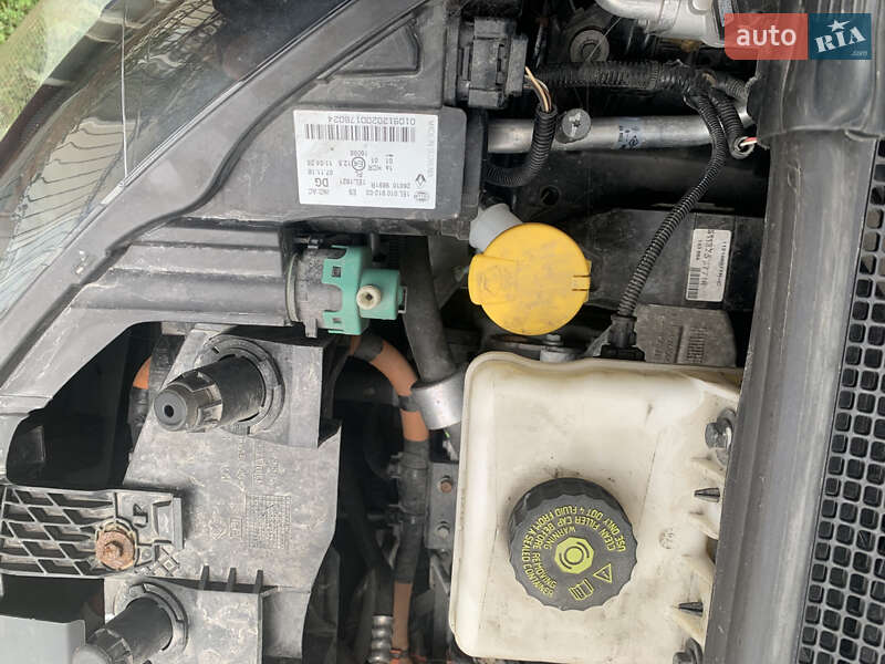 Хетчбек Renault Zoe 2019 в Коломиї