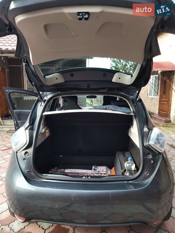 Хэтчбек Renault Zoe 2019 в Белзе фото 2 Хэтчбек Renault Zoe 2019 в Белзе