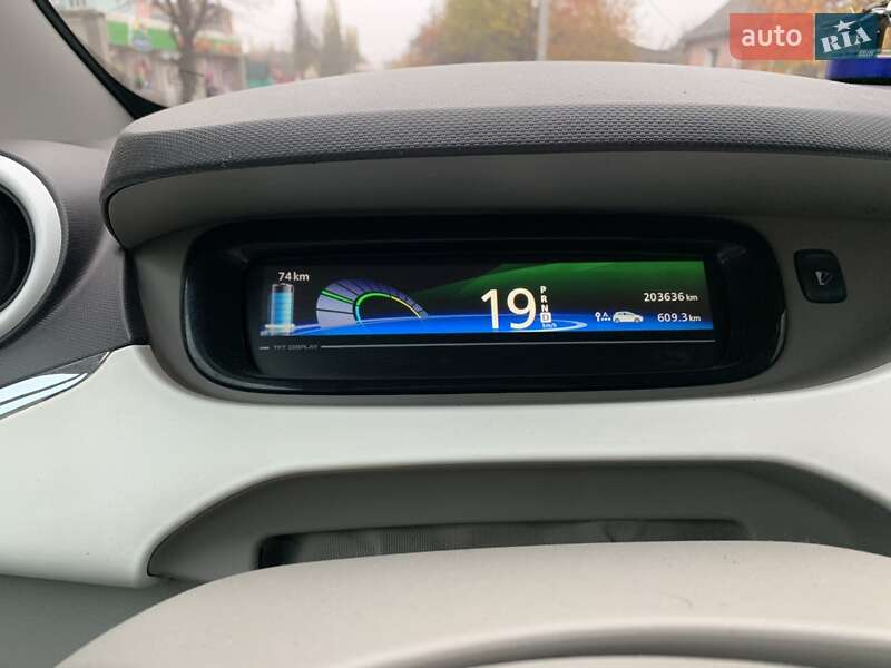 Хетчбек Renault Zoe 2014 в Кропивницькому фото 5 Хетчбек Renault Zoe 2014 в Кропивницькому