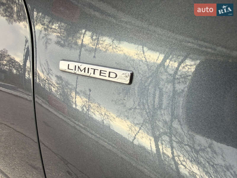 Хетчбек Renault Zoe 2022 в Дніпрі