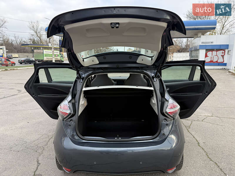 Хетчбек Renault Zoe 2022 в Дніпрі