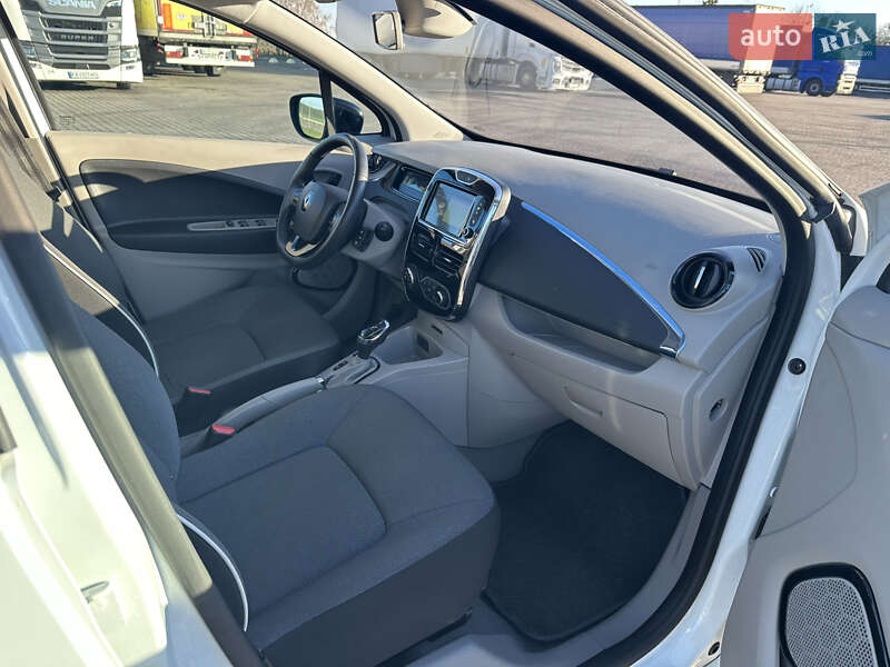 Хэтчбек Renault Zoe 2013 в Радивилове