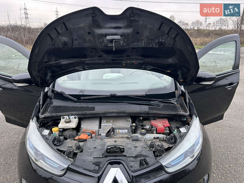 Хетчбек Renault Zoe 2018 в Дніпрі