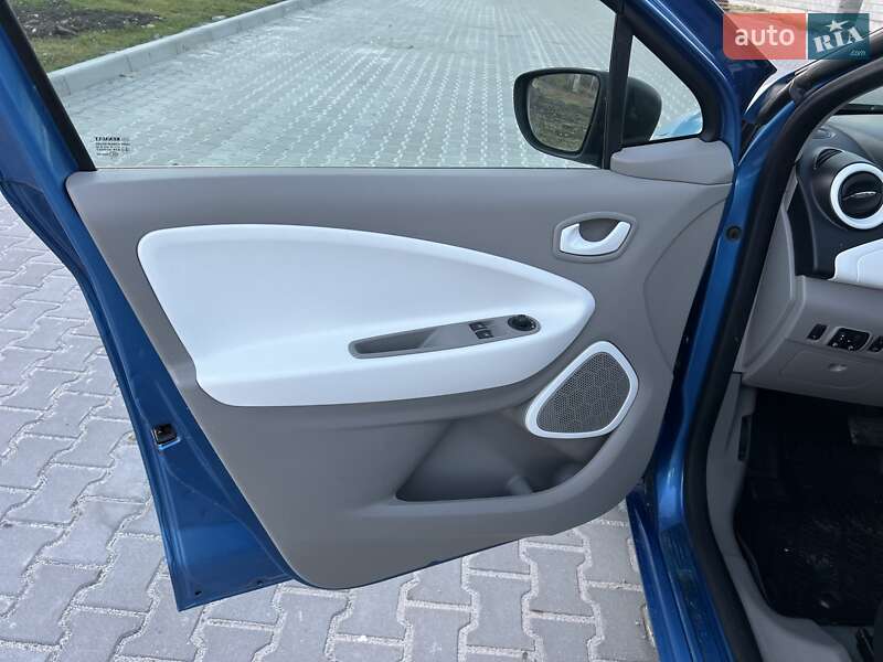 Хэтчбек Renault Zoe 2017 в Ровно фото 11 Хэтчбек Renault Zoe 2017 в Ровно