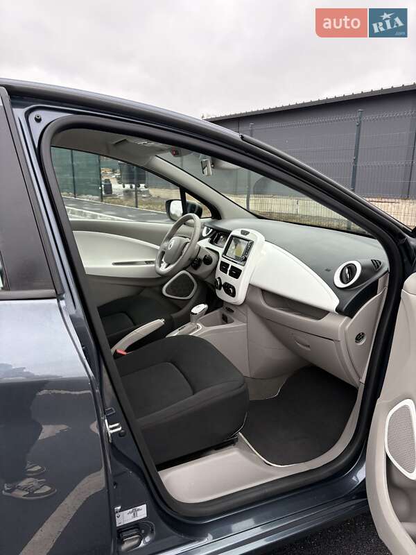 Хэтчбек Renault Zoe 2017 в Виннице