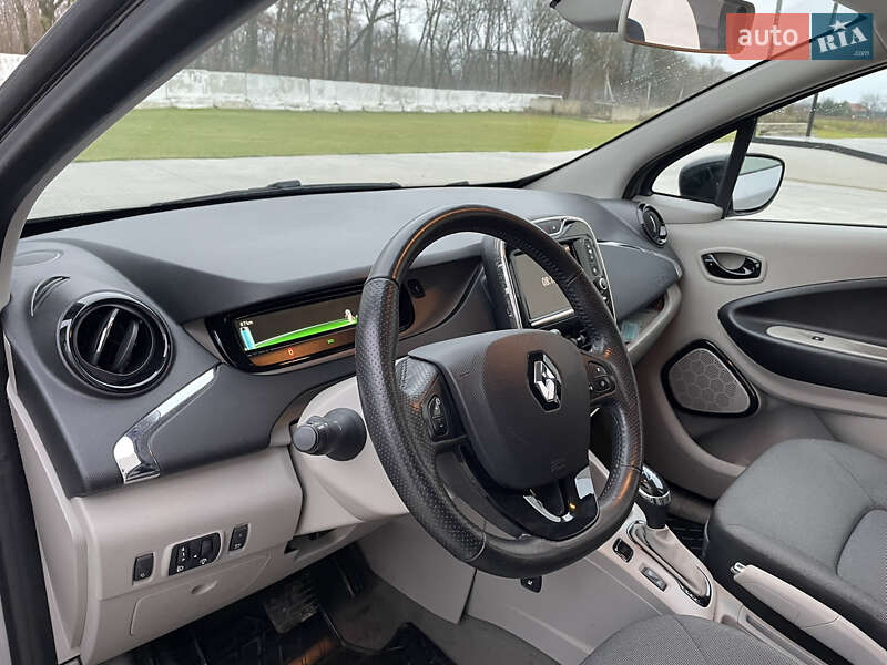 Хэтчбек Renault Zoe 2016 в Луцке фото 19 Хэтчбек Renault Zoe 2016 в Луцке