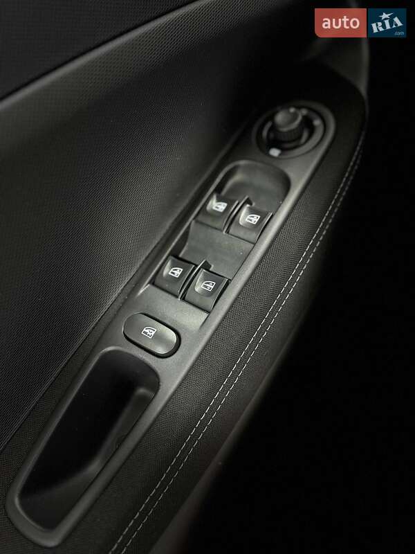 Хэтчбек Renault Zoe 2017 в Коломые