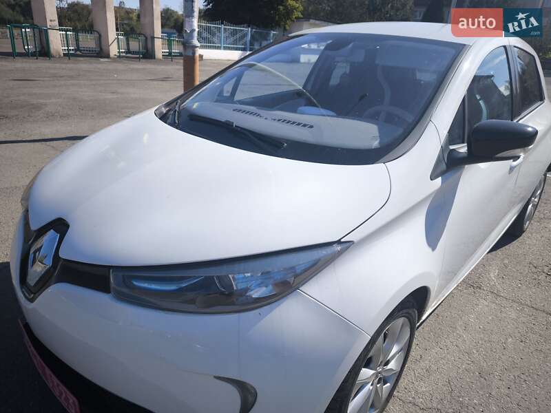Хэтчбек Renault Zoe 2013 в Долине