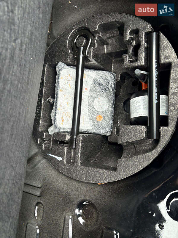 Хэтчбек Renault Zoe 2018 в Ровно