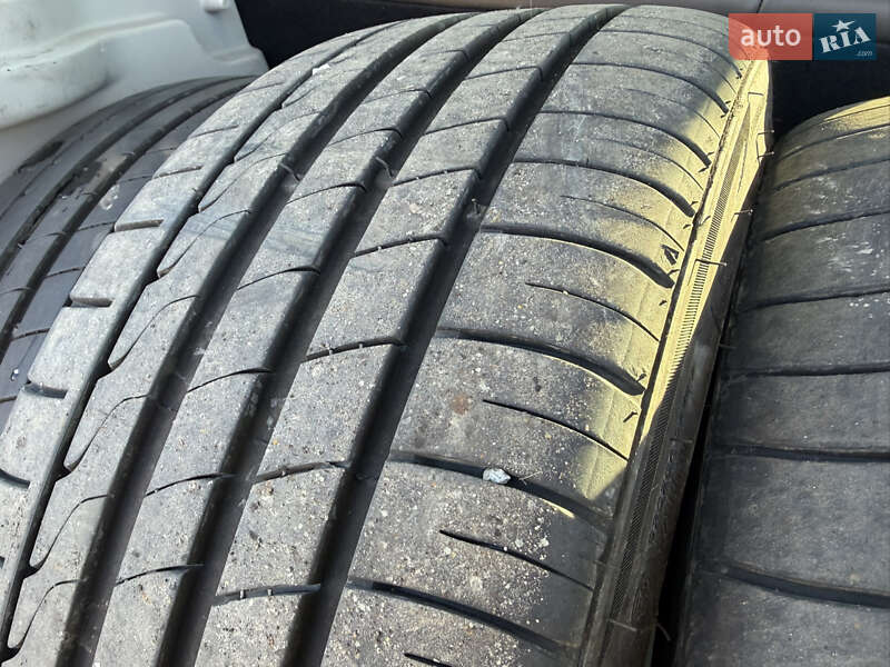 Хетчбек Renault Zoe 2016 в Луцьку