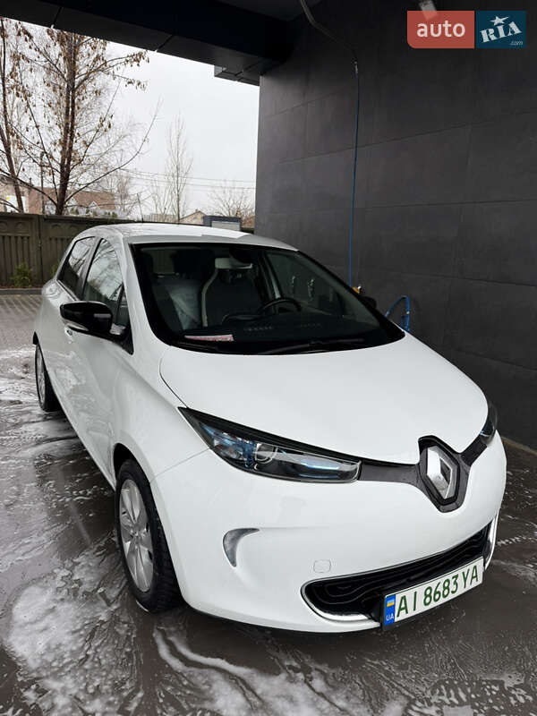 Хэтчбек Renault Zoe 2016 в Ирпене фото 4 Хэтчбек Renault Zoe 2016 в Ирпене