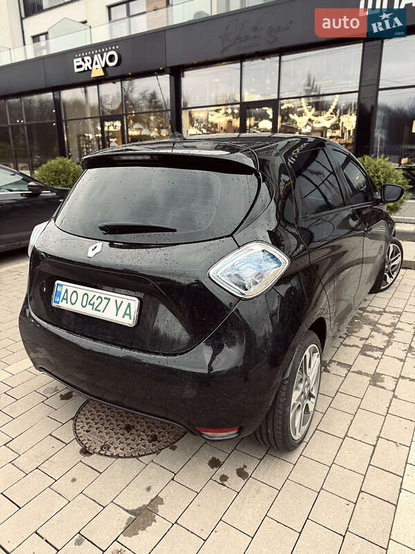Хетчбек Renault Zoe 2013 в Ужгороді фото 5 Хетчбек Renault Zoe 2013 в Ужгороді