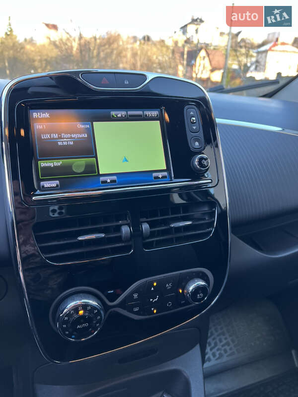 Хетчбек Renault Zoe 2017 в Рівному