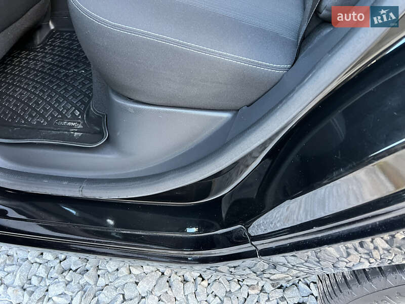 Хетчбек Renault Zoe 2017 в Рівному