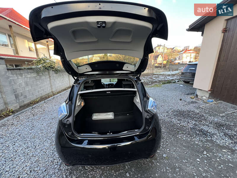 Хетчбек Renault Zoe 2017 в Рівному