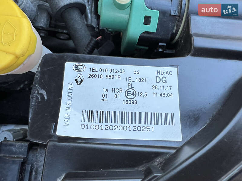 Хетчбек Renault Zoe 2017 в Рівному