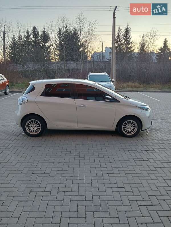 Хетчбек Renault Zoe 2015 в Хмельницькому