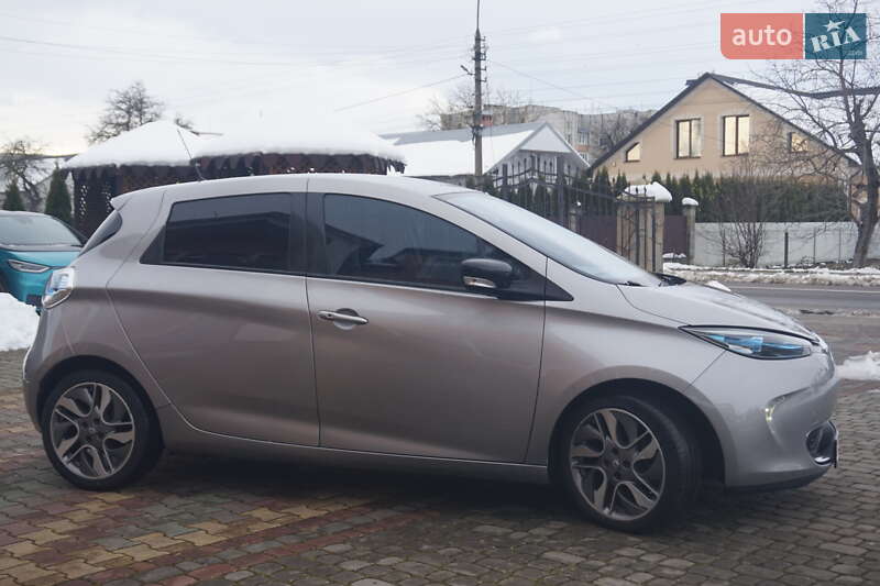 Хэтчбек Renault Zoe 2015 в Самборе