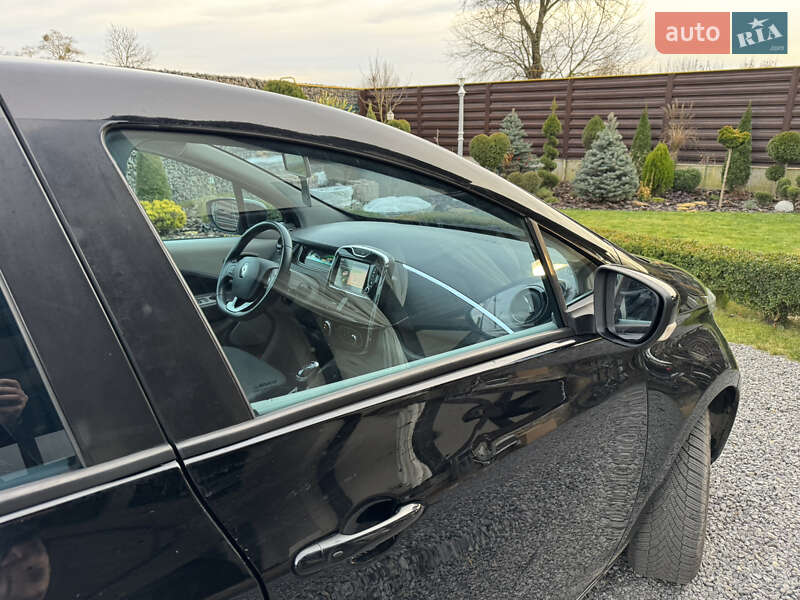 Хэтчбек Renault Zoe 2015 в Виннице