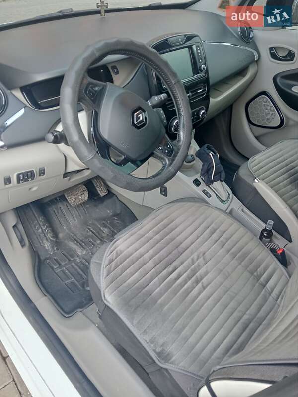 Хетчбек Renault Zoe 2015 в Хмельницькому