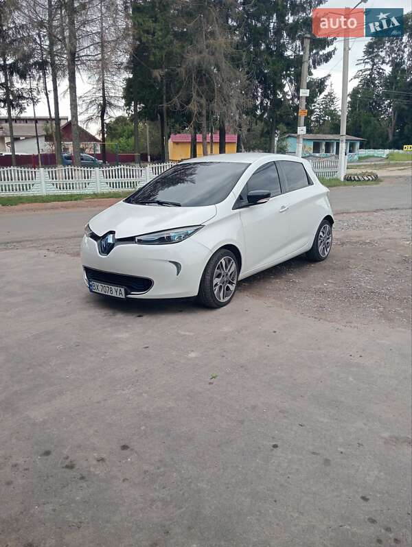 Хетчбек Renault Zoe 2015 в Хмельницькому