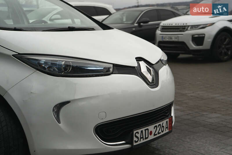 Хетчбек Renault Zoe 2017 в Ужгороді