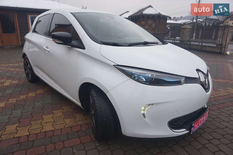 Хэтчбек Renault Zoe 2018 в Самборе