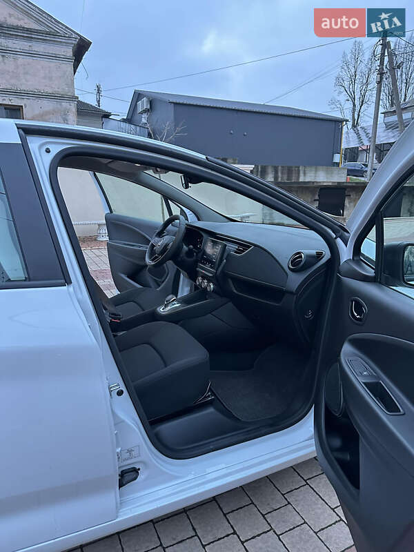 Хетчбек Renault Zoe 2022 в Снятині