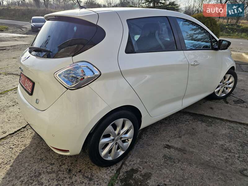 Хетчбек Renault Zoe 2015 в Новому Розділі