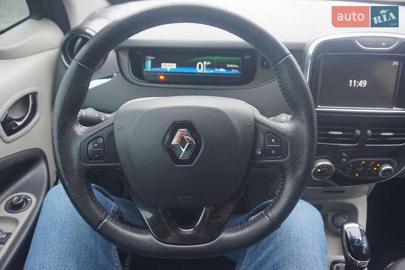 Хетчбек Renault Zoe 2015 в Самборі