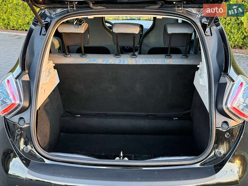 Хетчбек Renault Zoe 2014 в Стрию фото 38 Хетчбек Renault Zoe 2014 в Стрию