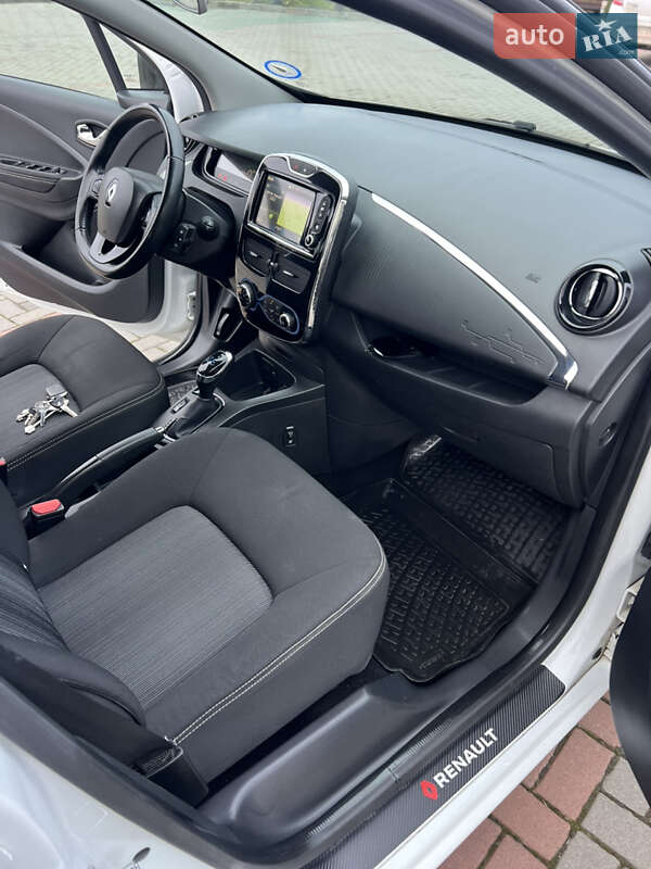 Хетчбек Renault Zoe 2017 в Золочеві