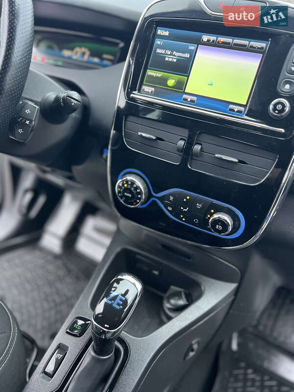 Хетчбек Renault Zoe 2017 в Золочеві