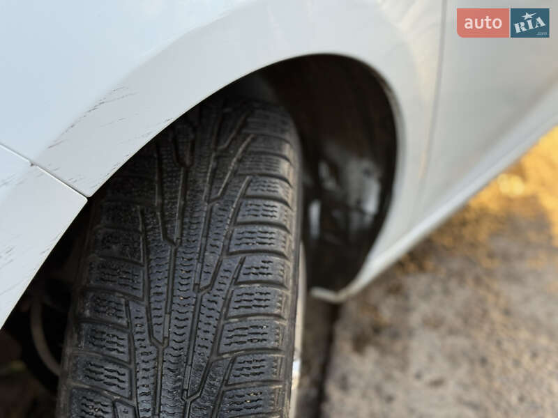 Хэтчбек Renault Zoe 2014 в Стрые фото 22 Хэтчбек Renault Zoe 2014 в Стрые