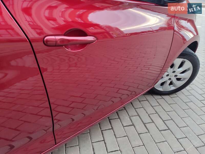 Хетчбек Renault Zoe 2017 в Львові фото 19 Хетчбек Renault Zoe 2017 в Львові