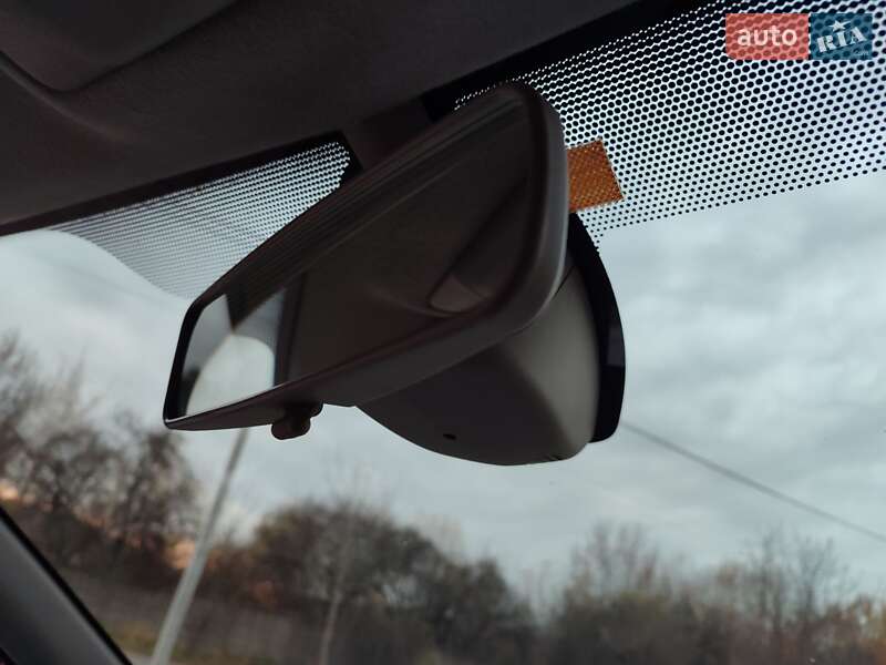 Хетчбек Renault Zoe 2017 в Львові фото 50 Хетчбек Renault Zoe 2017 в Львові