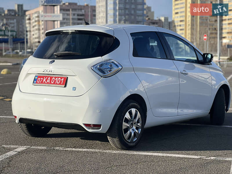 Хэтчбек Renault Zoe 2014 в Киеве фото 10 Хэтчбек Renault Zoe 2014 в Киеве