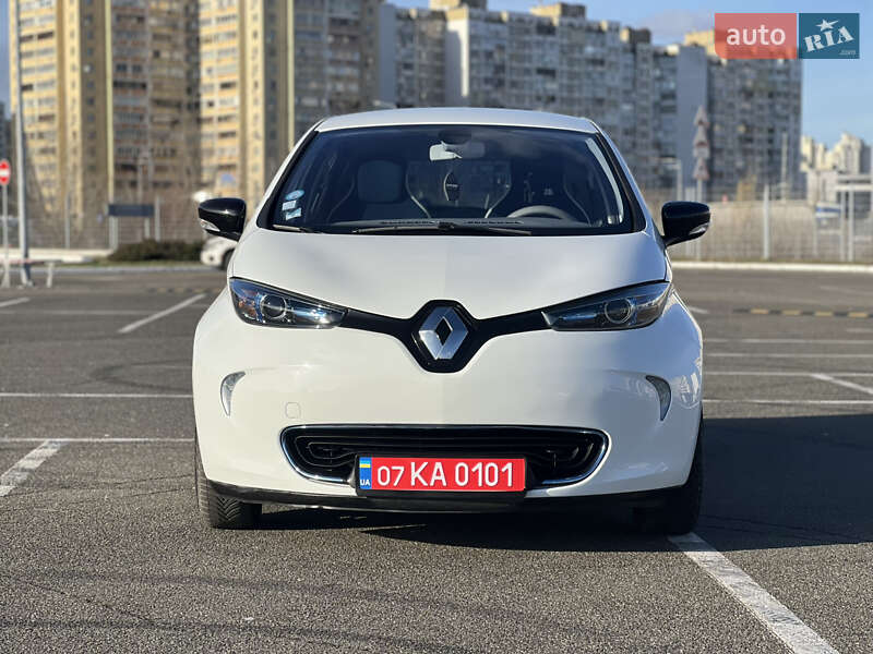 Хэтчбек Renault Zoe 2014 в Киеве фото 15 Хэтчбек Renault Zoe 2014 в Киеве